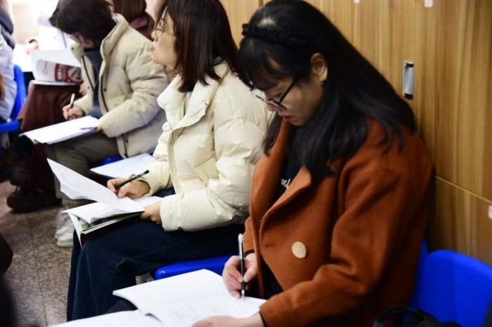 潘颖颖开课 (3).jpg