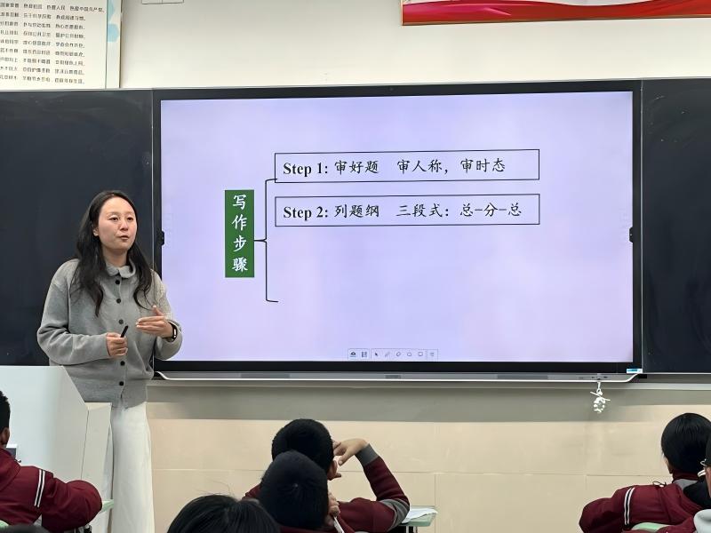 潘颖颖 - 副本.jpg