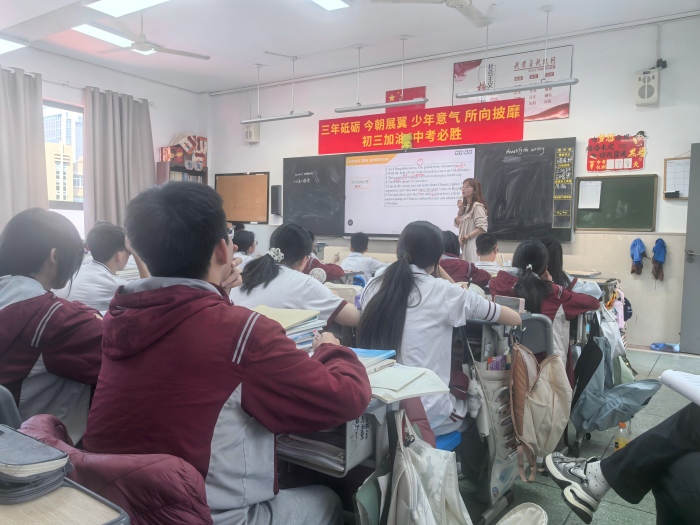公开课照片1(1).jpg